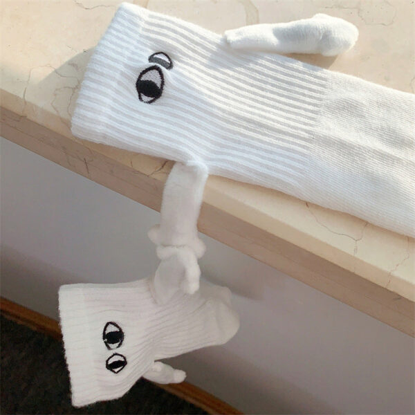 Hand In Hand Magnetic Holding Hands Socks – Reinsho